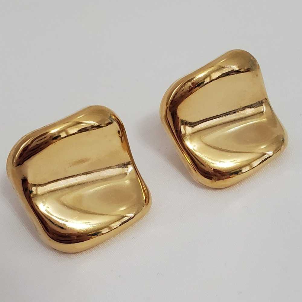 Vintage Avon Clip On Earrings - image 3