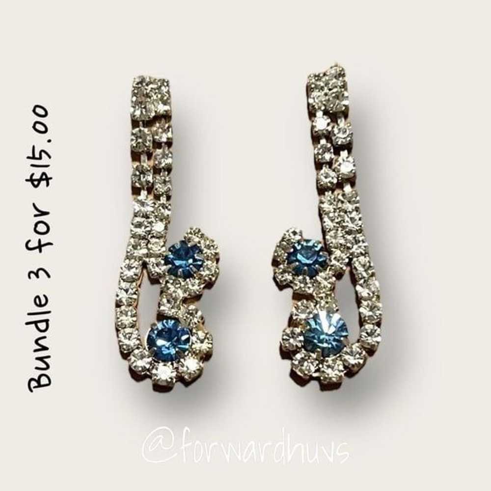 Vintage Blue and Clear Rhinestone Earrings - image 3