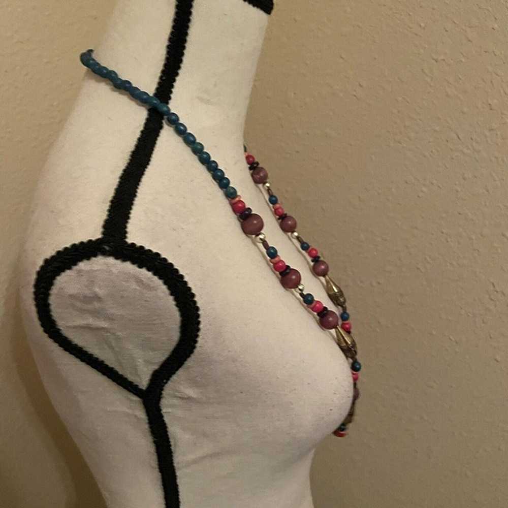 Women’s Long Beaded Necklace Multi Color Some Woo… - image 6