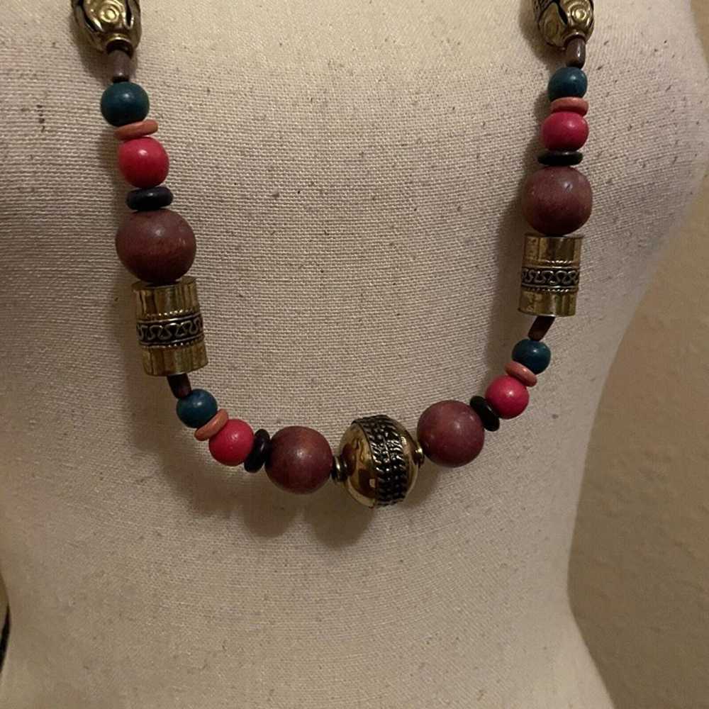 Women’s Long Beaded Necklace Multi Color Some Woo… - image 7