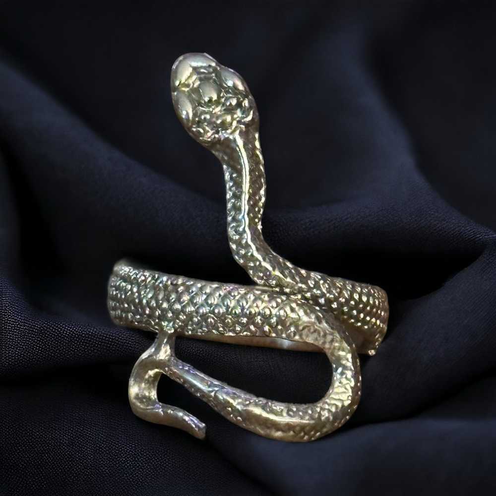 Vintage silver tone slithering snake ring - image 1