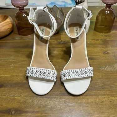 Steve Madden White Silver Studded Ankle Heels Siz… - image 1