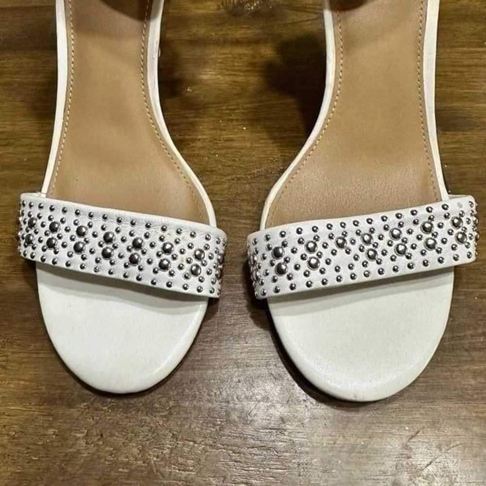 Steve Madden White Silver Studded Ankle Heels Siz… - image 2