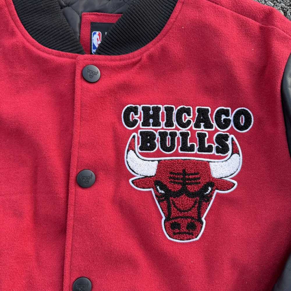 NBA × Streetwear × Vintage vintage chicago bulls … - image 3