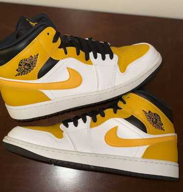 Jordan Brand Jordan 1 mid university gold - image 1