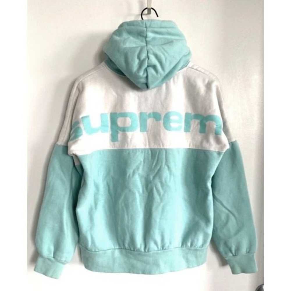 Supreme Sweatshirt - image 4