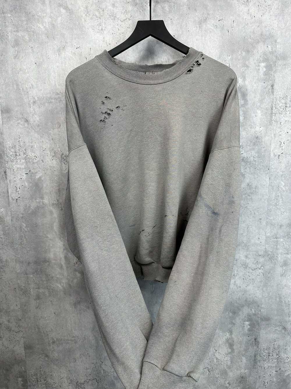 Vintage Thrashed Faded Crewneck Sweatshirt Croppe… - image 3