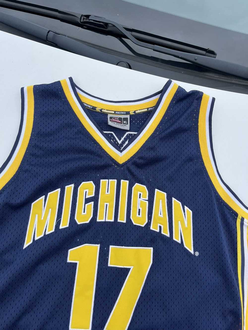 Streetwear × Vintage 1990s U of M Basketball Jers… - image 4