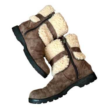 Ugg Snow boots