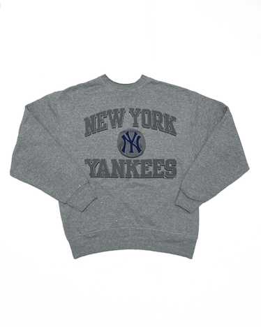 Pro Line New York Yankees Vintage Sweatshirt