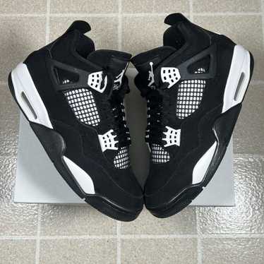 Jordan Brand × Nike Air Jordan 4 Retro White Thun… - image 1