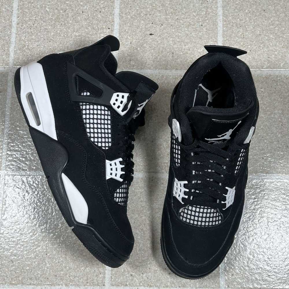 Jordan Brand × Nike Air Jordan 4 Retro White Thun… - image 2