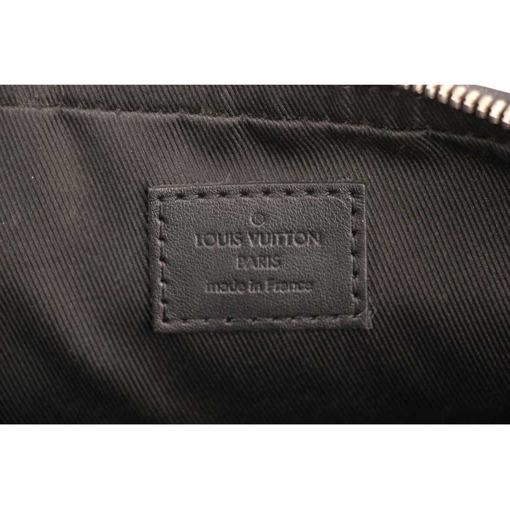 Louis Vuitton Trio Messenger travel bag - image 2