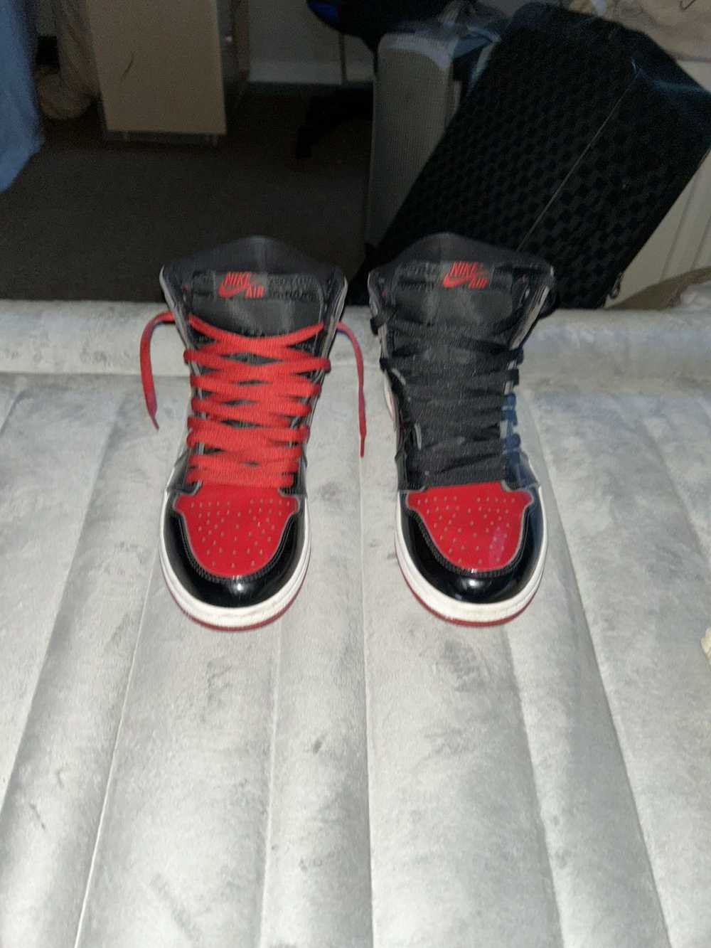 Nike Air Jordan 1 Patent Bred Og - image 3