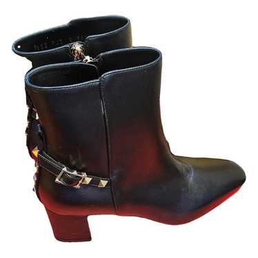 Valentino Garavani Leather boots