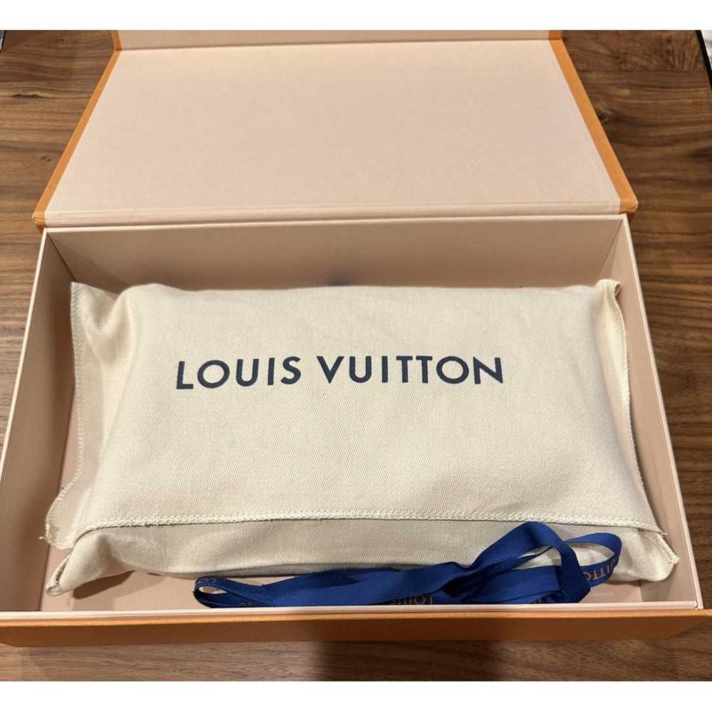 Louis Vuitton Louise leather crossbody bag - image 8