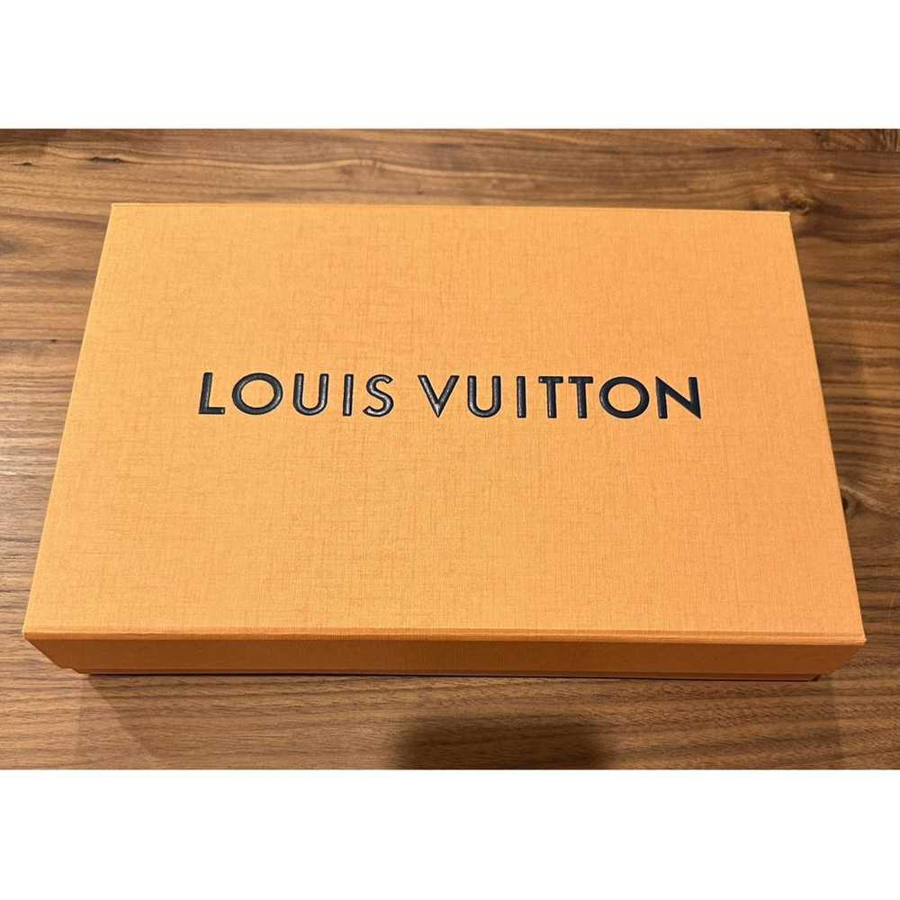 Louis Vuitton Louise leather crossbody bag - image 9