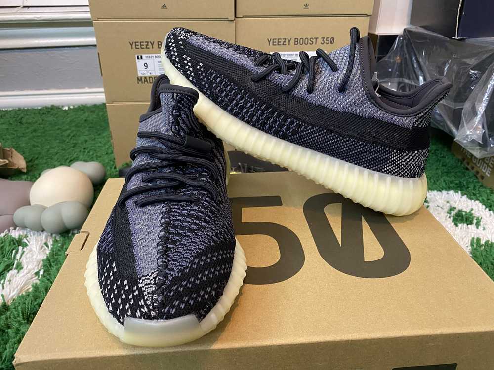 Adidas × Kanye West Yeezy Boost 350 V2 - Carbon -… - image 1