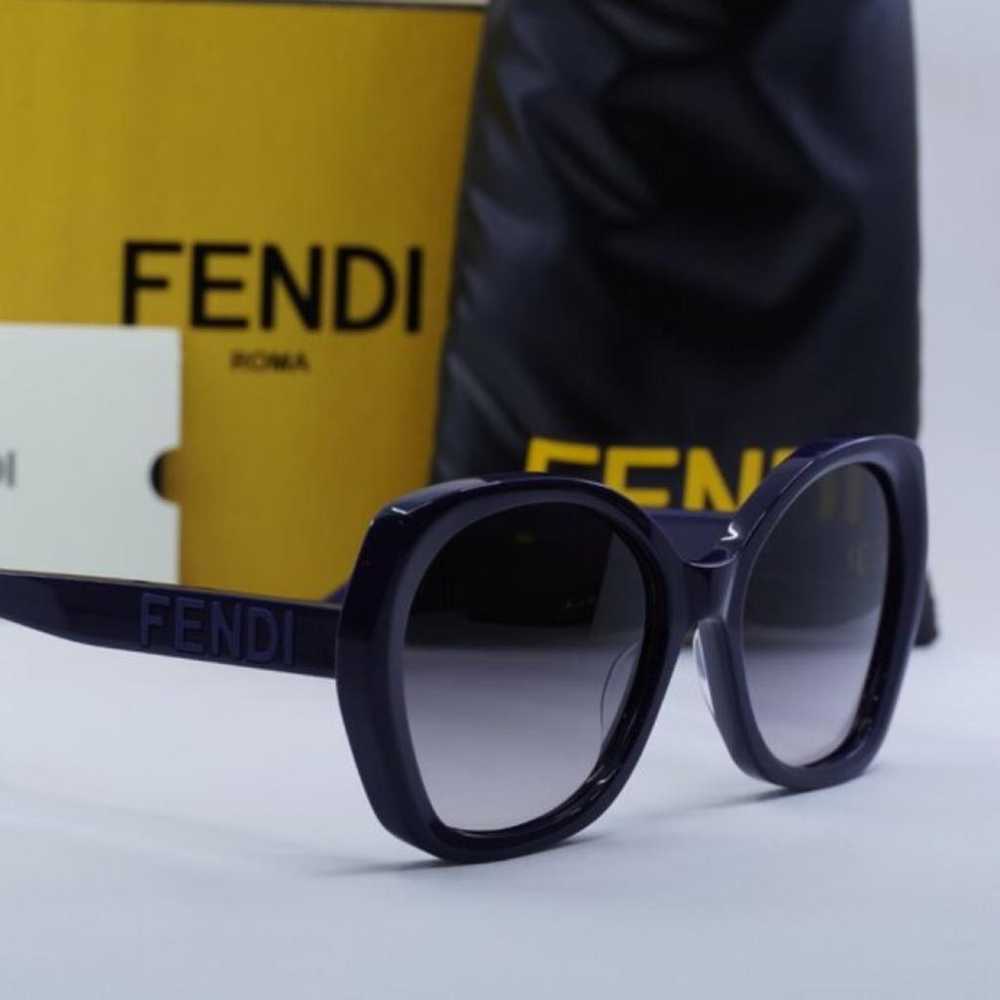 Fendi Sunglasses - image 7