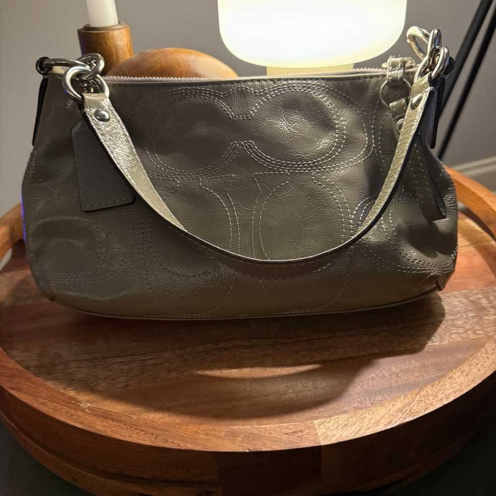 Coach Vintage Metallic Gray Shoulder and Crossbod… - image 4