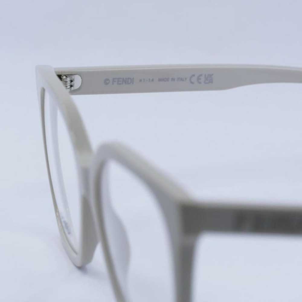 Fendi Sunglasses - image 8