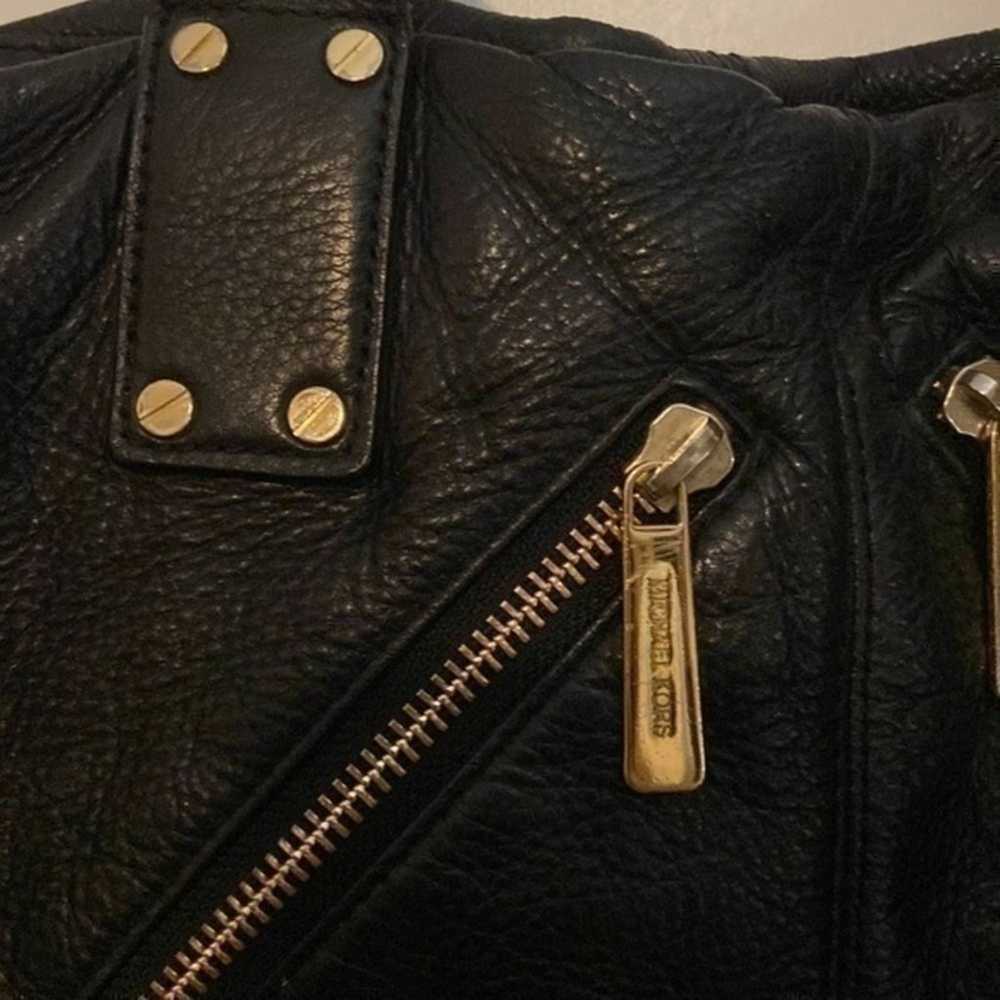 Michael Kors Black Leather Handbag with Gold Hard… - image 3