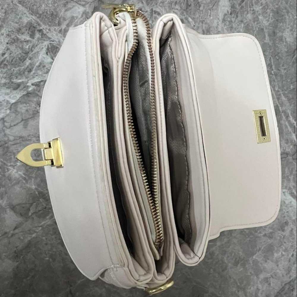 White Quilted Handbag - image 4