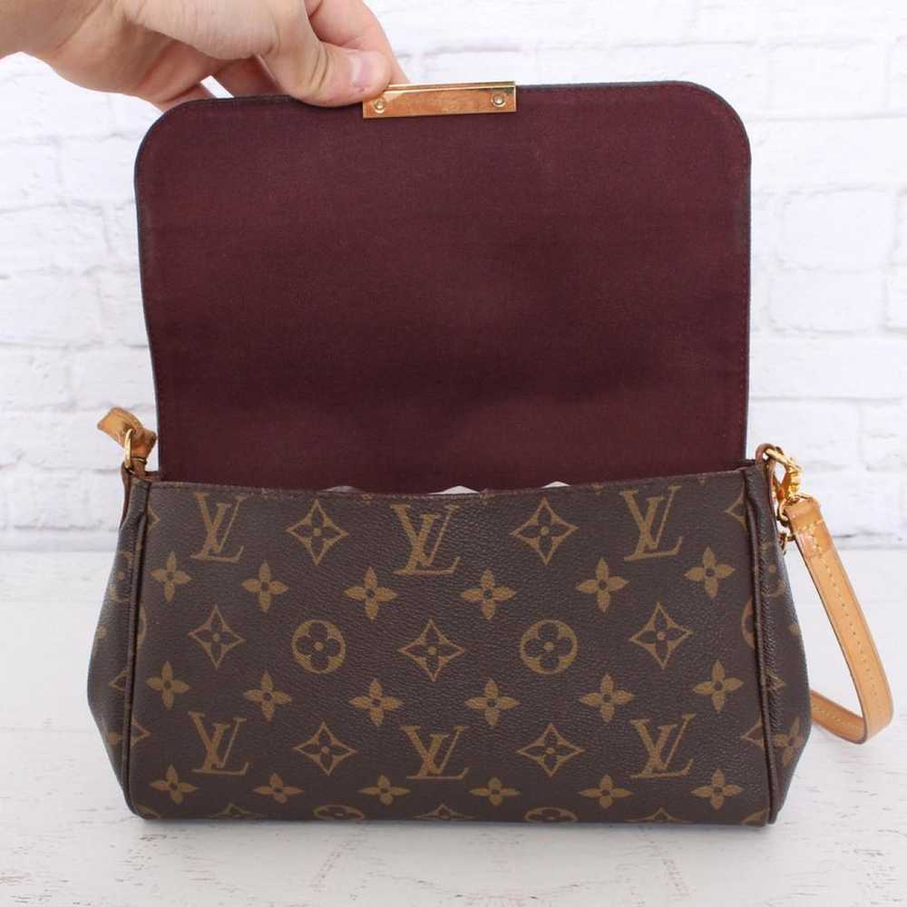 Louis Vuitton Favorite leather crossbody bag - image 10