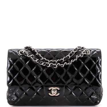 Chanel Timeless/Classique patent leather handbag