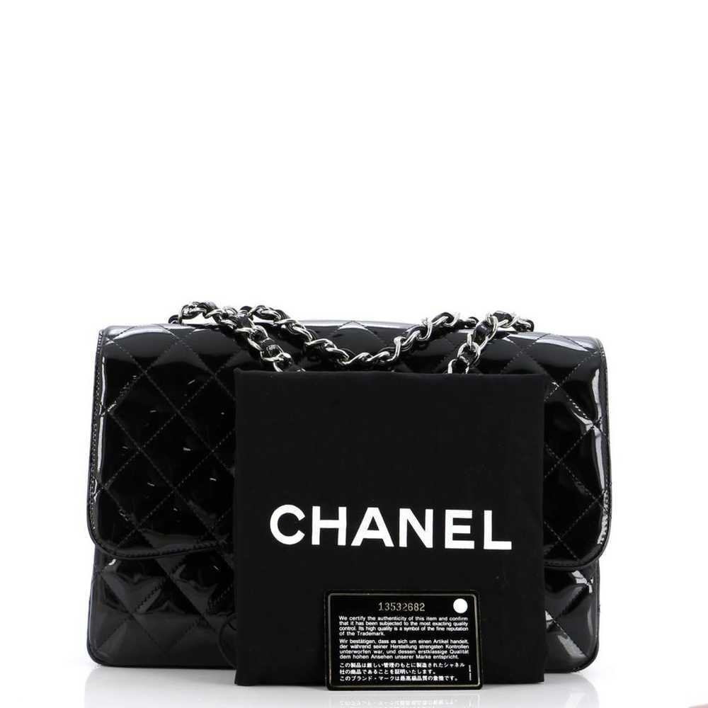 Chanel Timeless/Classique patent leather handbag - image 2