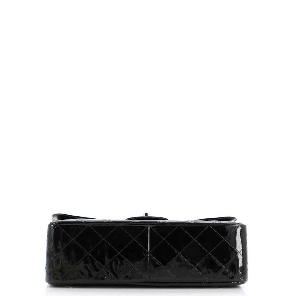 Chanel Timeless/Classique patent leather handbag - image 5