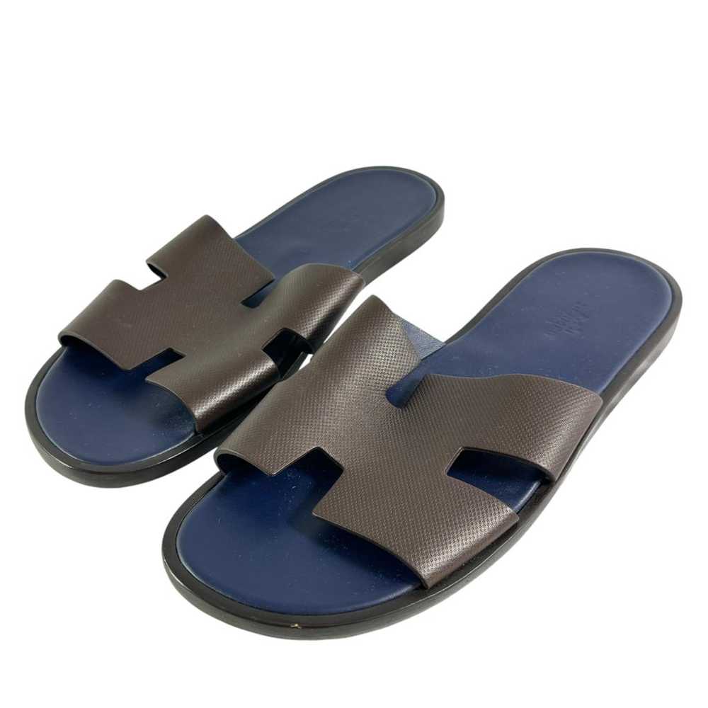 Hermès Izmir leather sandals - image 2