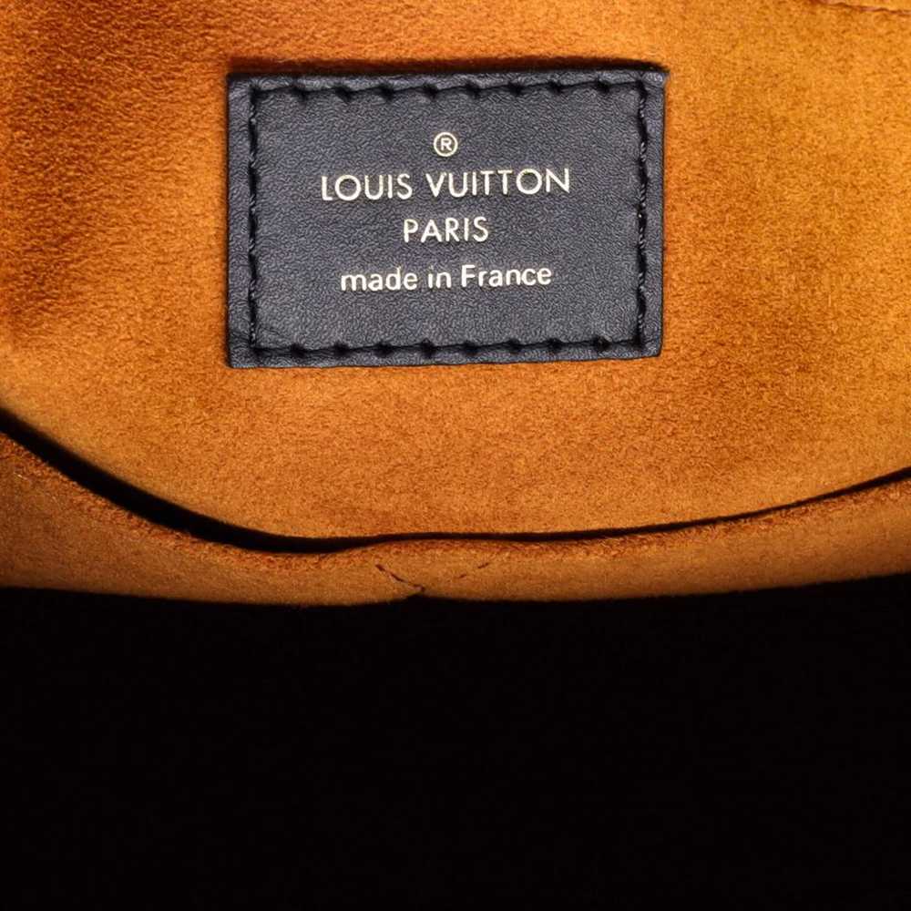 Louis Vuitton Leather tote - image 8