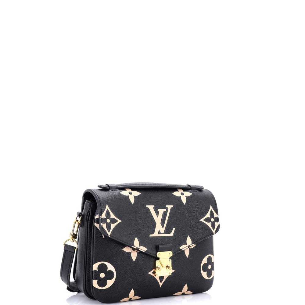 Louis Vuitton Leather crossbody bag - image 2