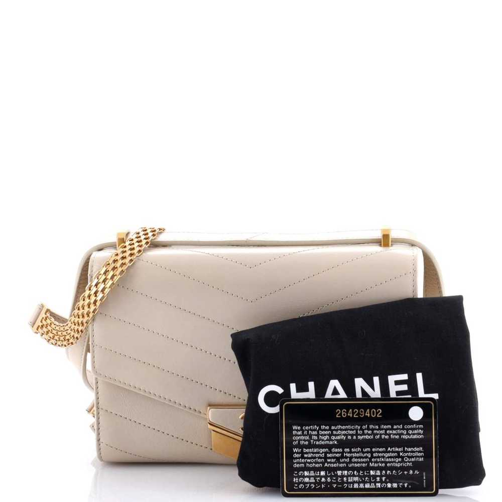 Chanel Leather crossbody bag - image 2