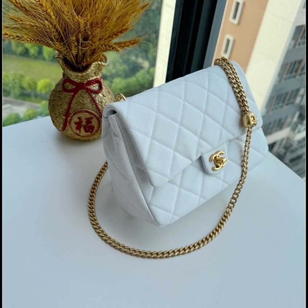 Chanel Shoulder Bag - image 4