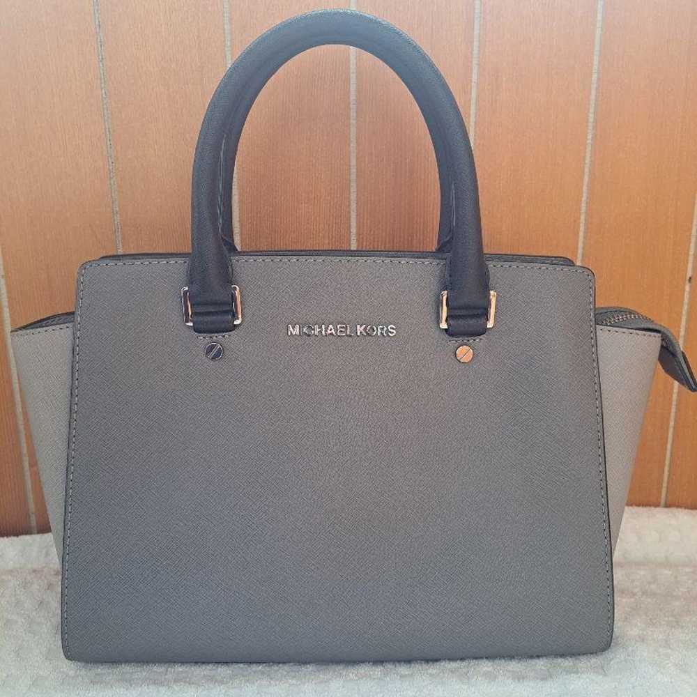 MICHAEL KORS Handbag Gray - image 2