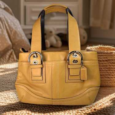 COACH Soho Tan Leather Bag in tan/camel