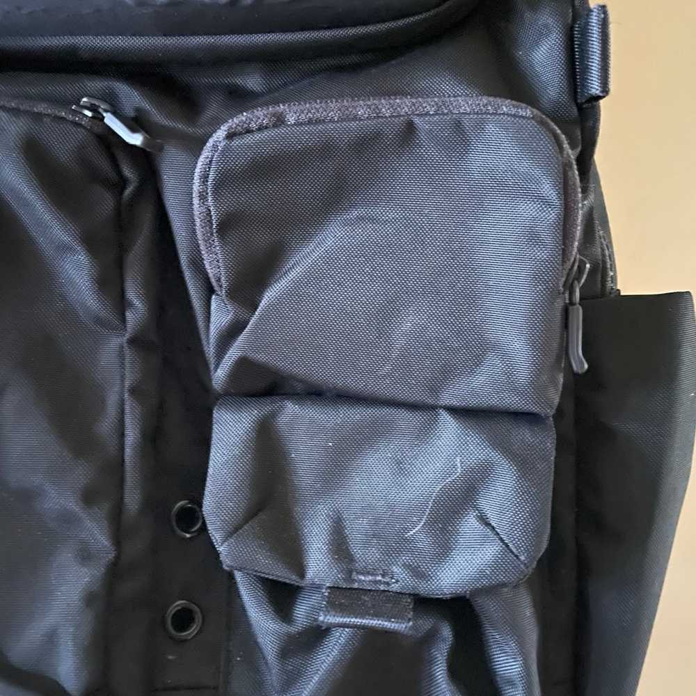 Lululemon Cruiser Backpack - image 4