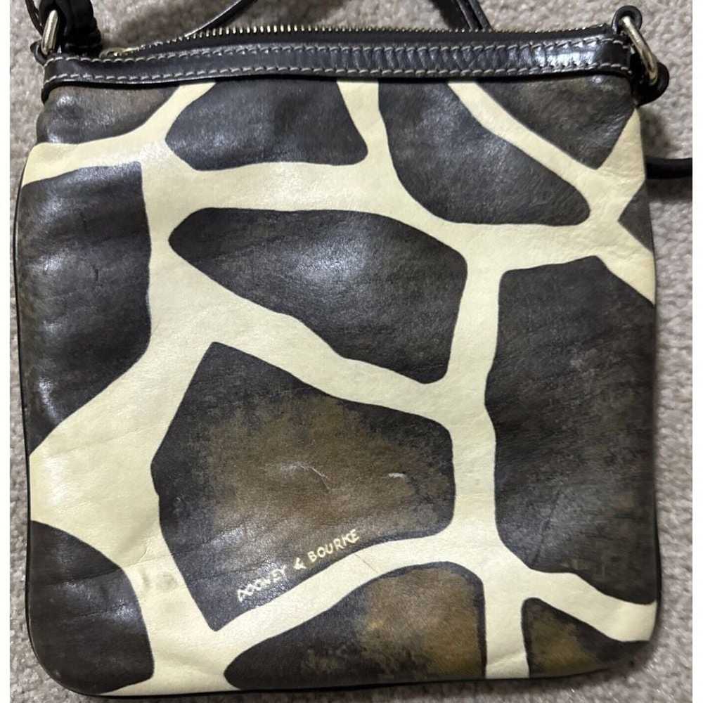 Dooney & Bourke Letter Carrier  Handbag Giraffe P… - image 2