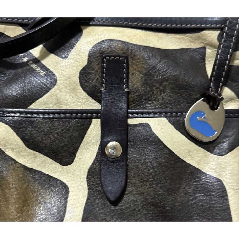 Dooney & Bourke Letter Carrier  Handbag Giraffe P… - image 3