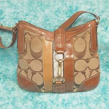 Beautiful vintage Coach purse!