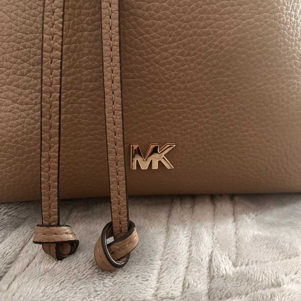 Michael Kors Junior large leather bag - image 9