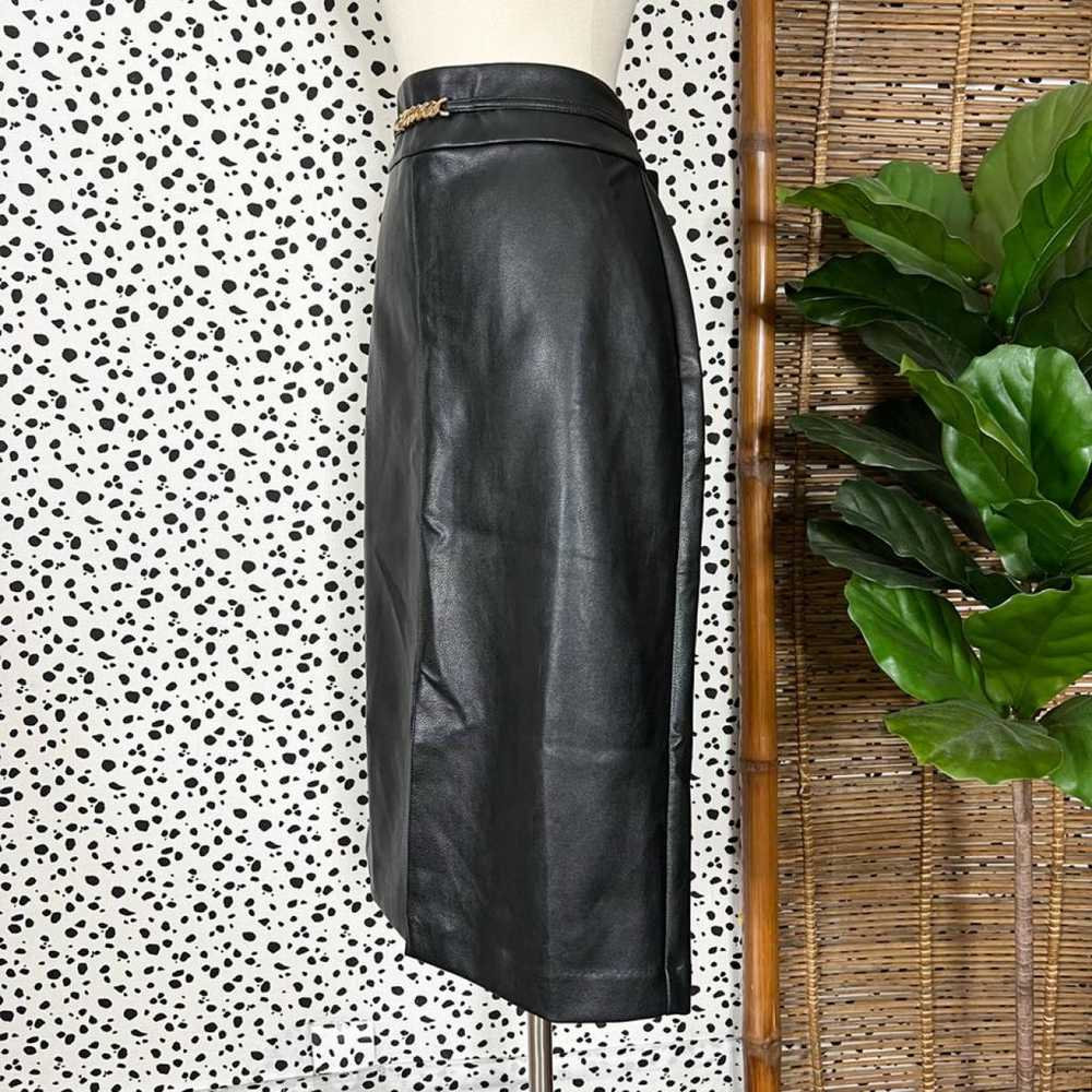 Ann Taylor Vegan leather mid-length skirt - image 9