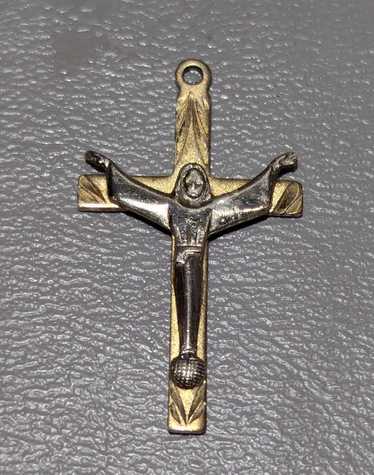 Chapel vintage crucifix cross - Gem