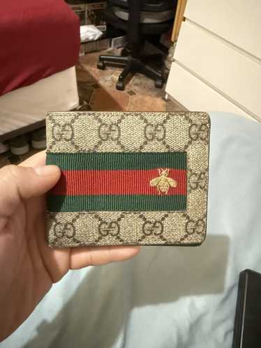 Gucci Gucci GG Supreme 8CC Bifold Wallet - Signatu