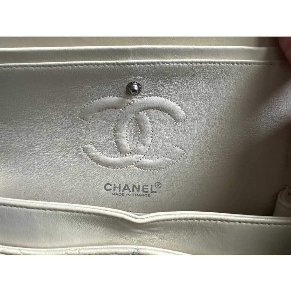 Chanel Timeless/Classique leather handbag - image 9