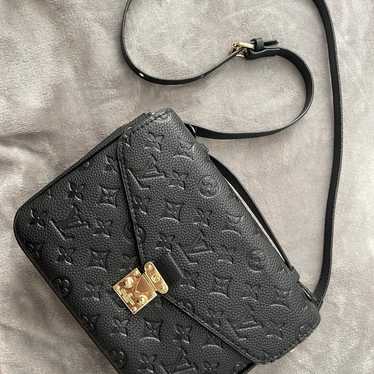 Black Crossbody Bag