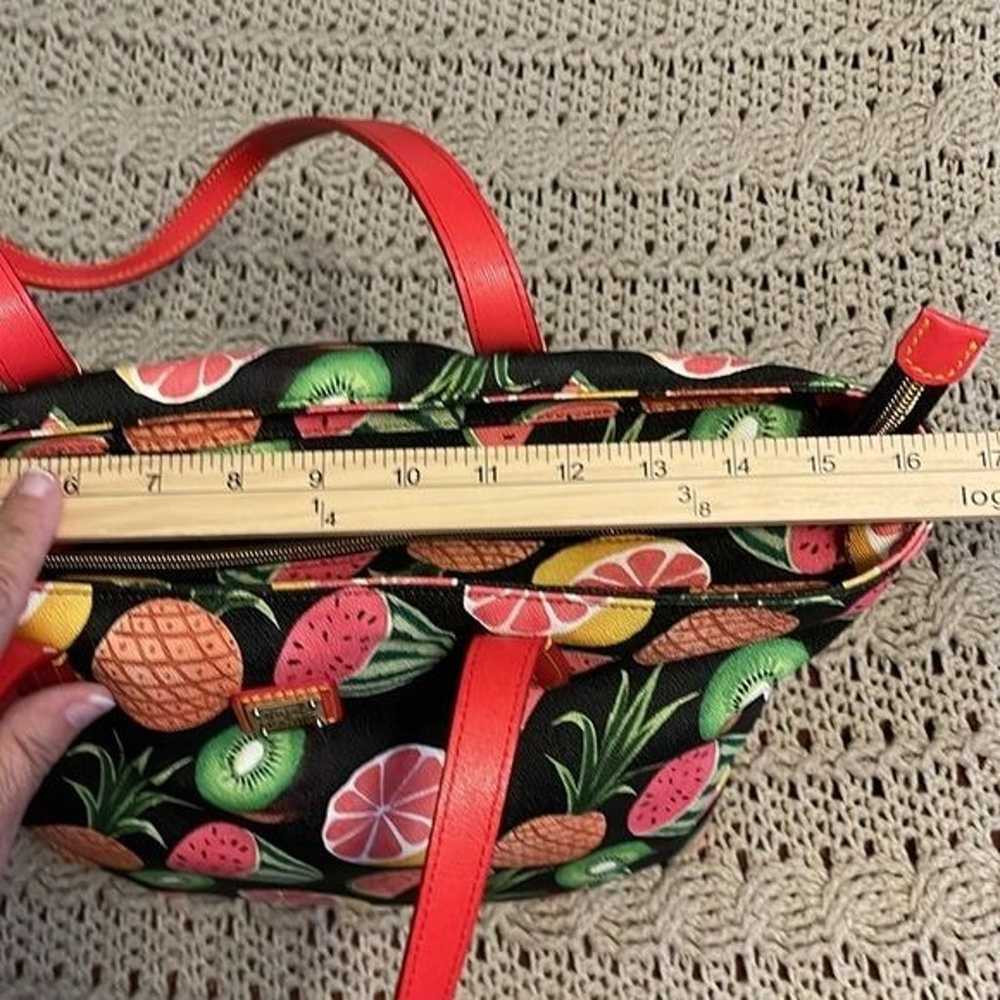 DOONEY & BOURKE LARGE ZIPPERED TOTE TROPICAL FRUI… - image 6