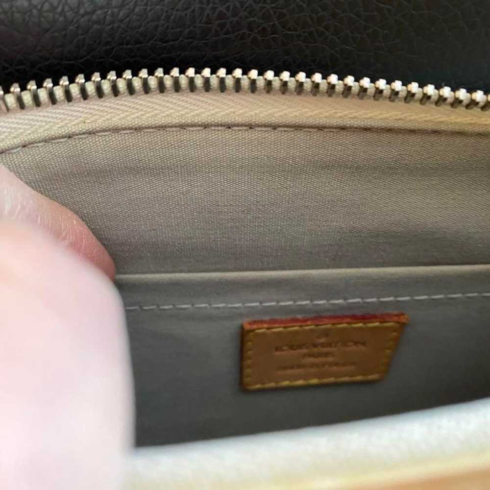 Louis Vuitton Vernis Shoulder Bag - image 6